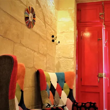 Malta's Naughtiest Cabaret *