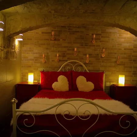 Malta's Naughtiest Cabaret Il-Furjana